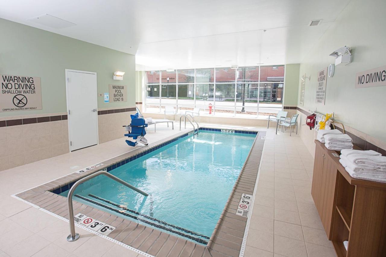 Springhill Suites By Marriott Bloomington Eksteriør bilde